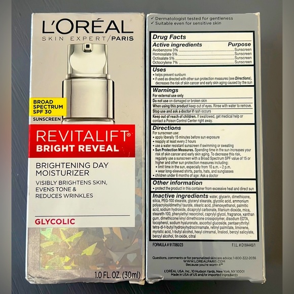 L’Oréal Revitalift Bright Reveal Brightening Day Moisturizer SPF 30, 2 Pack - Picture 1 of 12